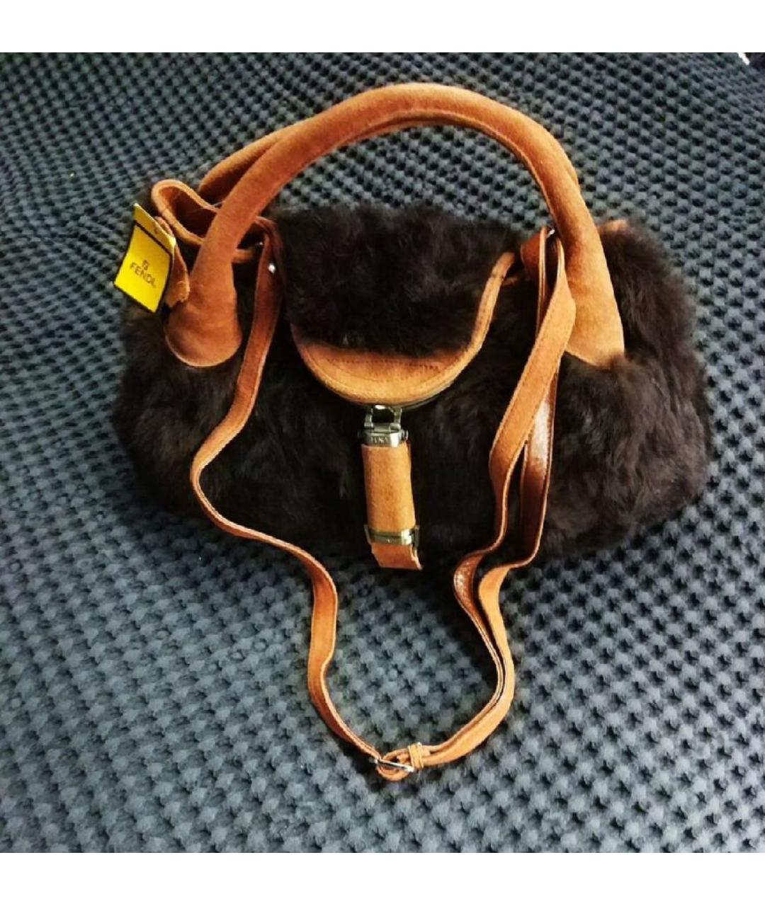 FENDI Коричневая меховая сумка с короткими ручками, фото 5
