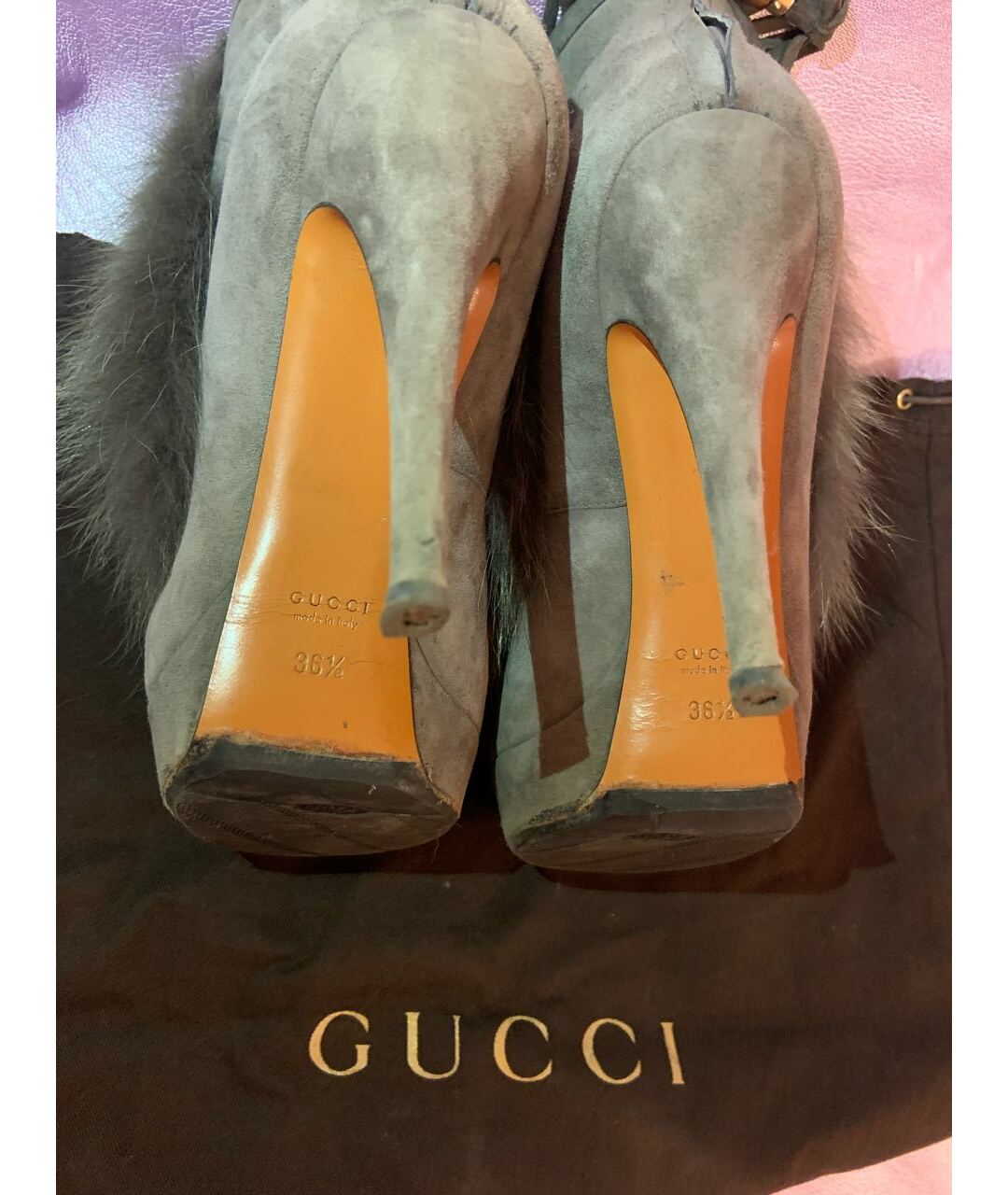 GUCCI Серые замшевые ботильоны, фото 4