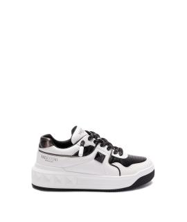 VALENTINO Низкие кроссовки / кеды