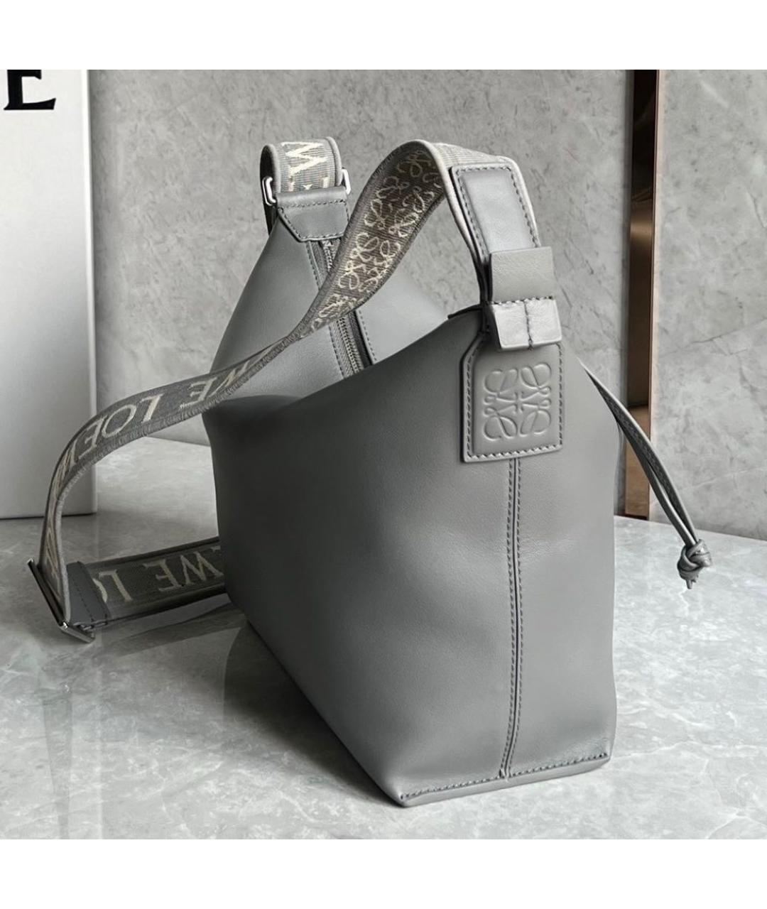 LOEWE Серая кожаная сумка на плечо, фото 4