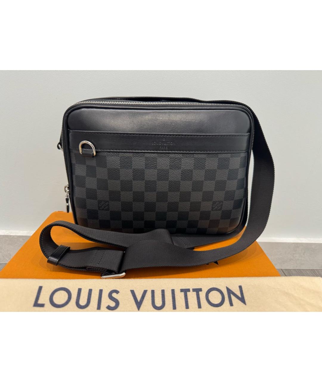 LOUIS VUITTON Черная сумка на плечо, фото 2