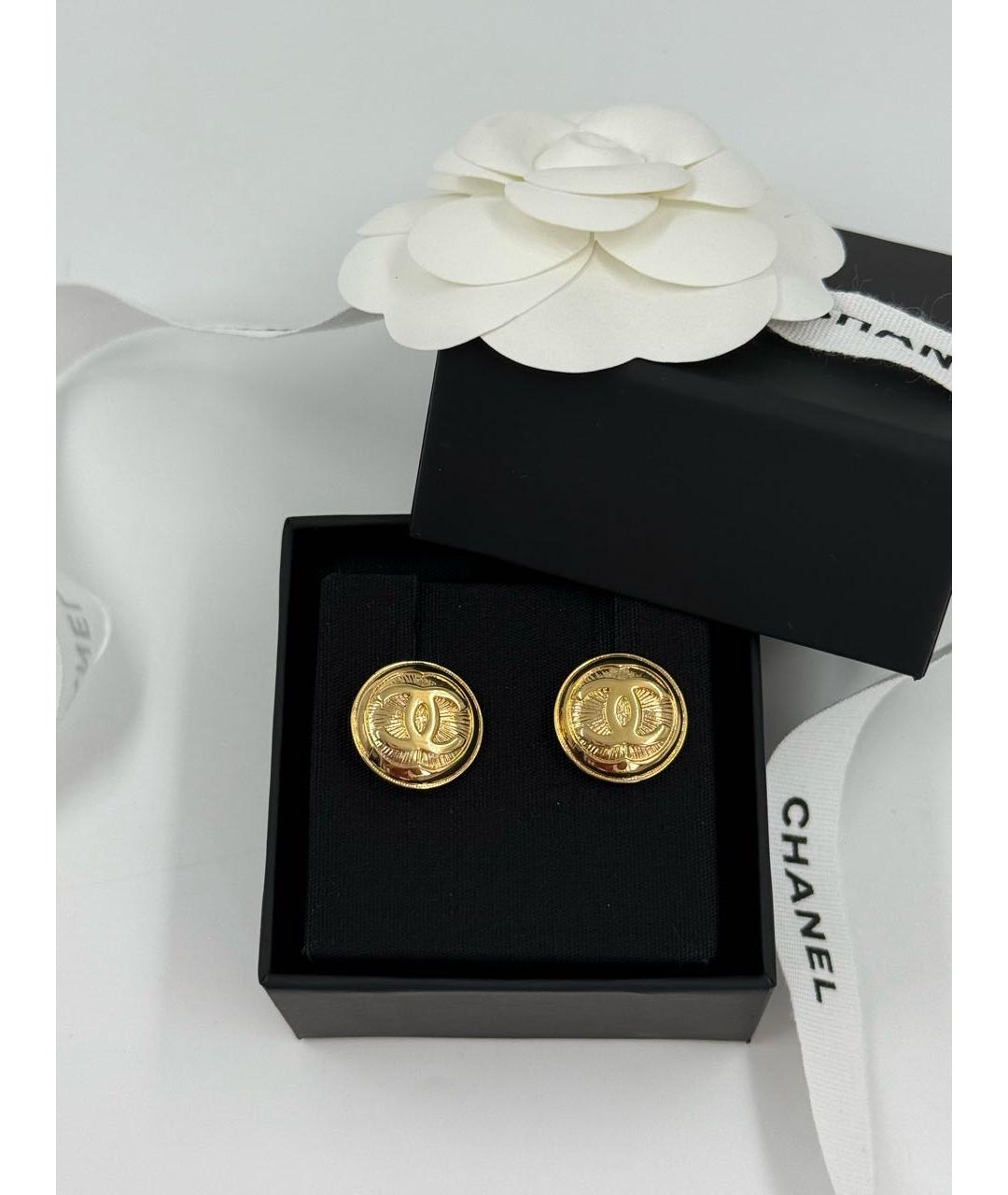 CHANEL Золотые металлические серьги, фото 3