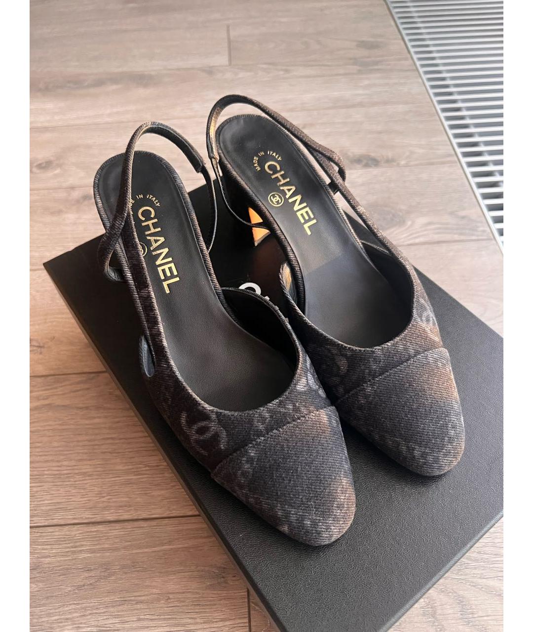 CHANEL Антрацитовые текстильные лодочки на низком каблуке, фото 2