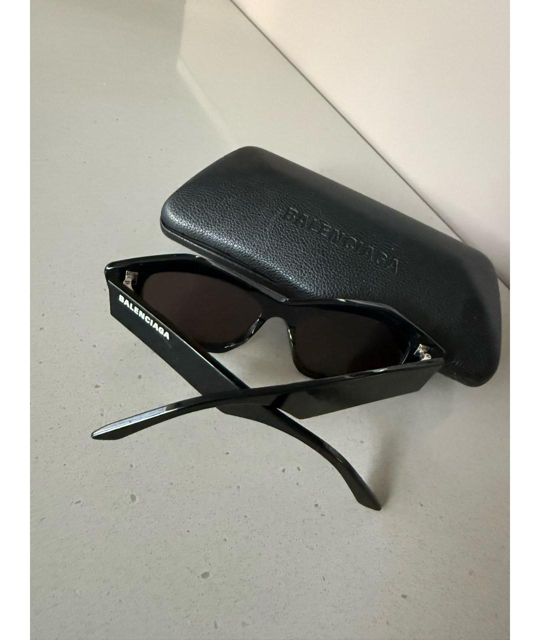 BALENCIAGA Черные пластиковые солнцезащитные очки, фото 2