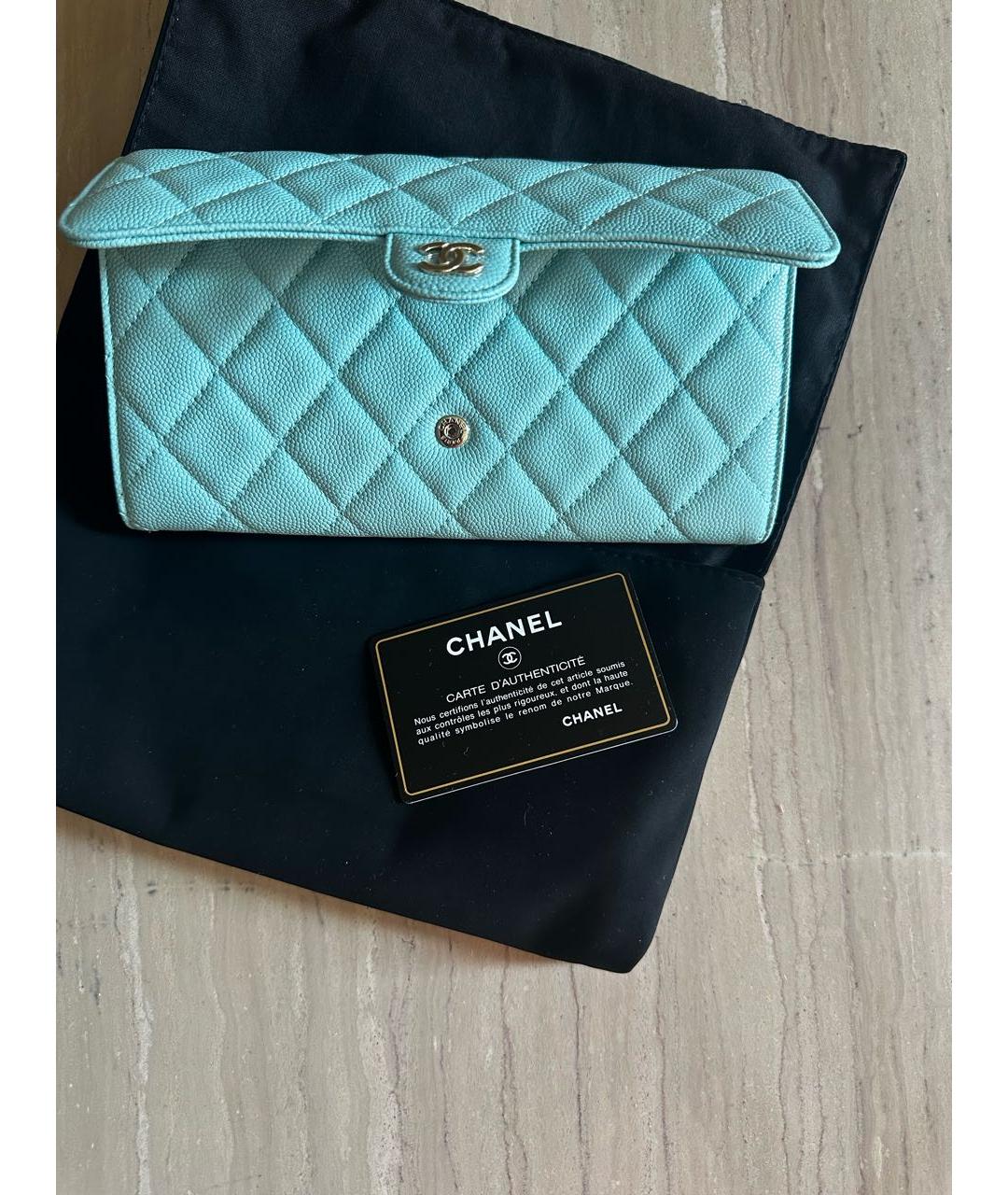 CHANEL Бирюзовый кожаный кошелек, фото 4