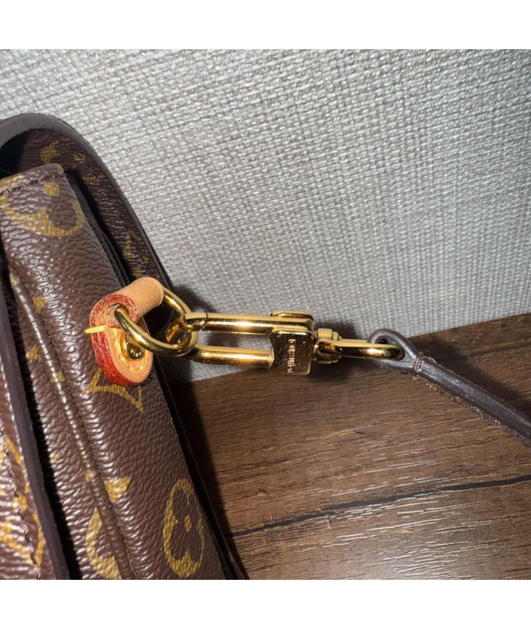 LOUIS VUITTON Коричневая кожаная сумка через плечо, фото 6