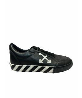 OFF-WHITE Низкие кроссовки / кеды