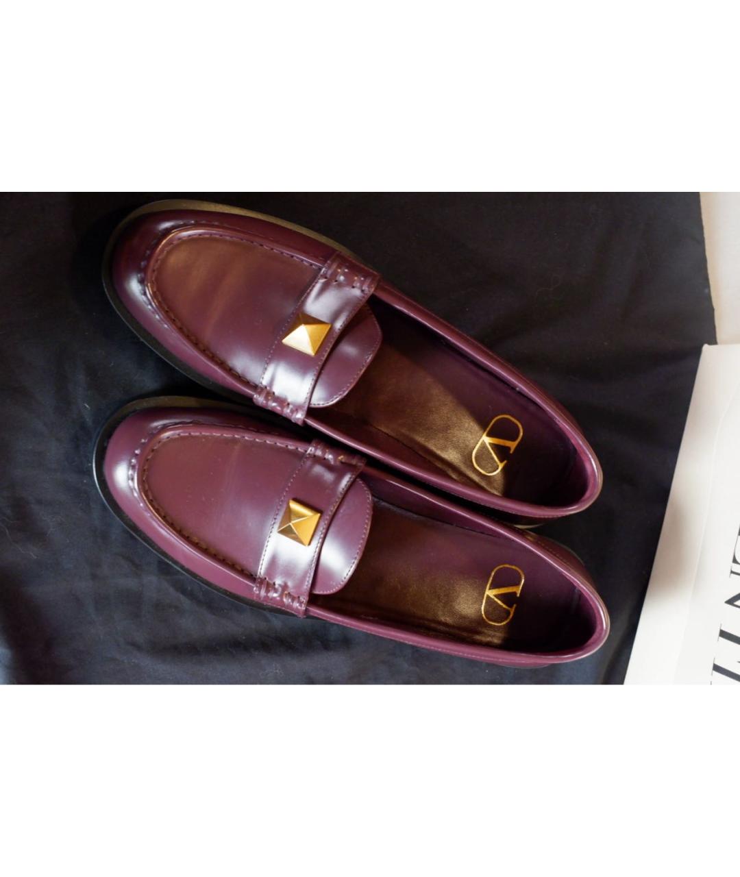 VALENTINO Бордовые лоферы из лакированной кожи, фото 3