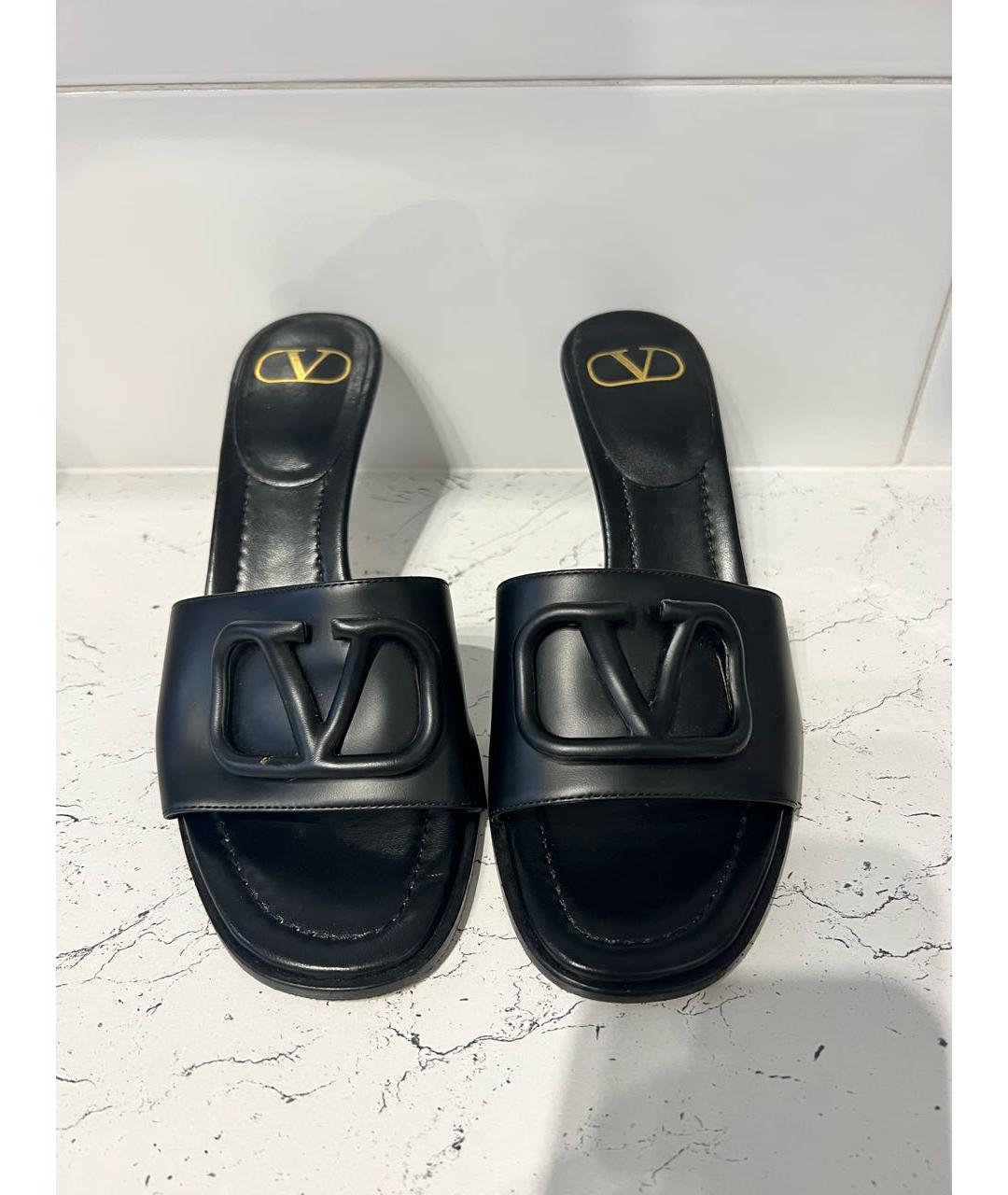 VALENTINO Черные кожаные мюли, фото 4