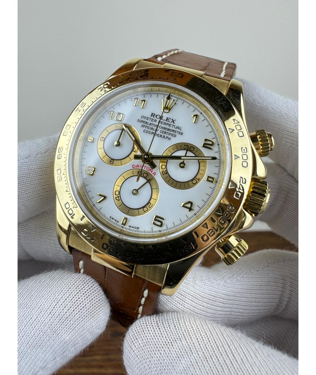 ROLEX Белые часы из желтого золота, фото 3