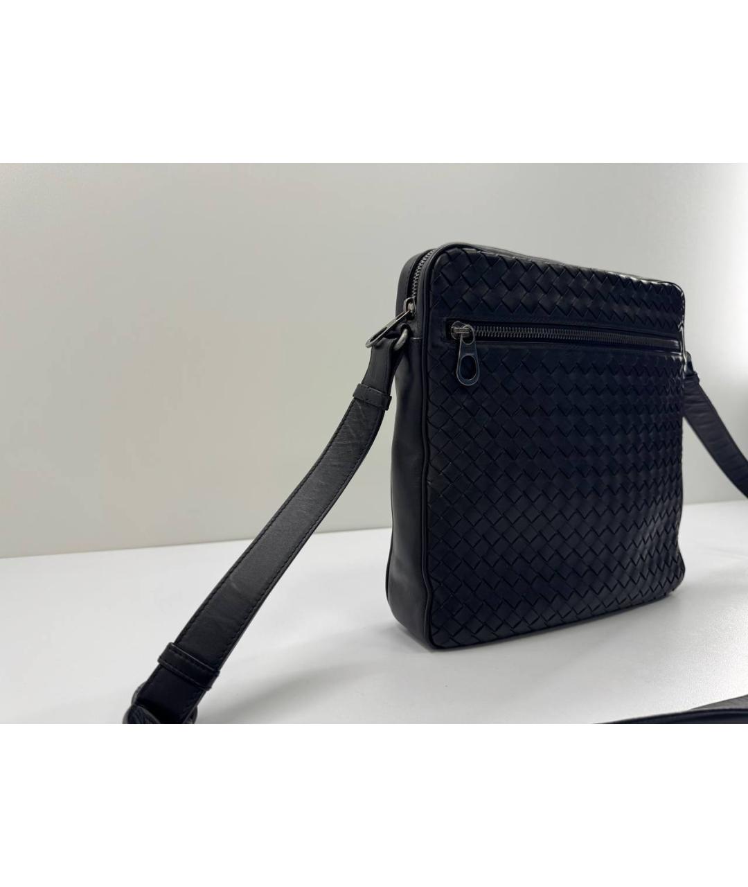 BOTTEGA VENETA Черная кожаная сумка на плечо, фото 6