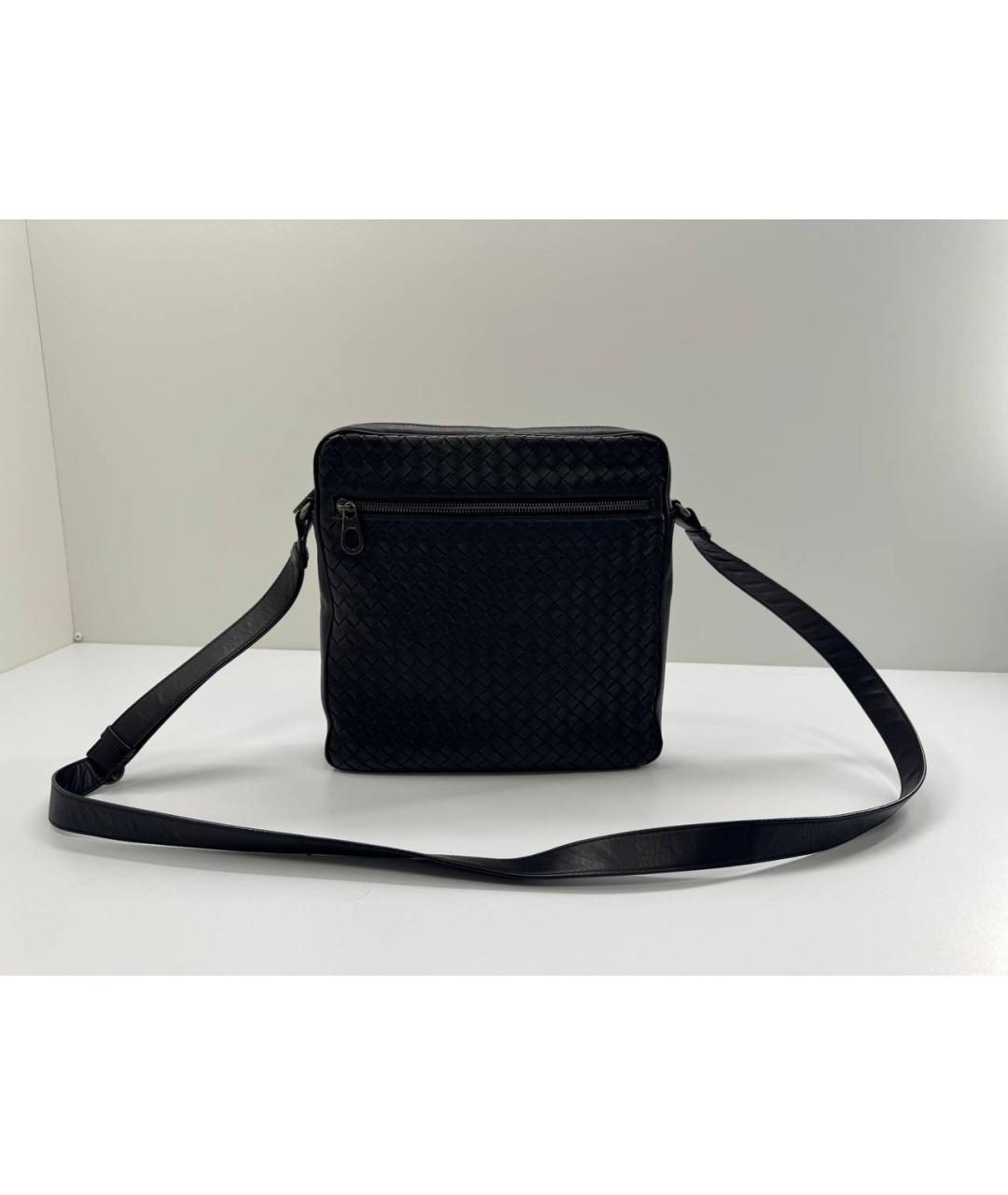 BOTTEGA VENETA Черная кожаная сумка на плечо, фото 2
