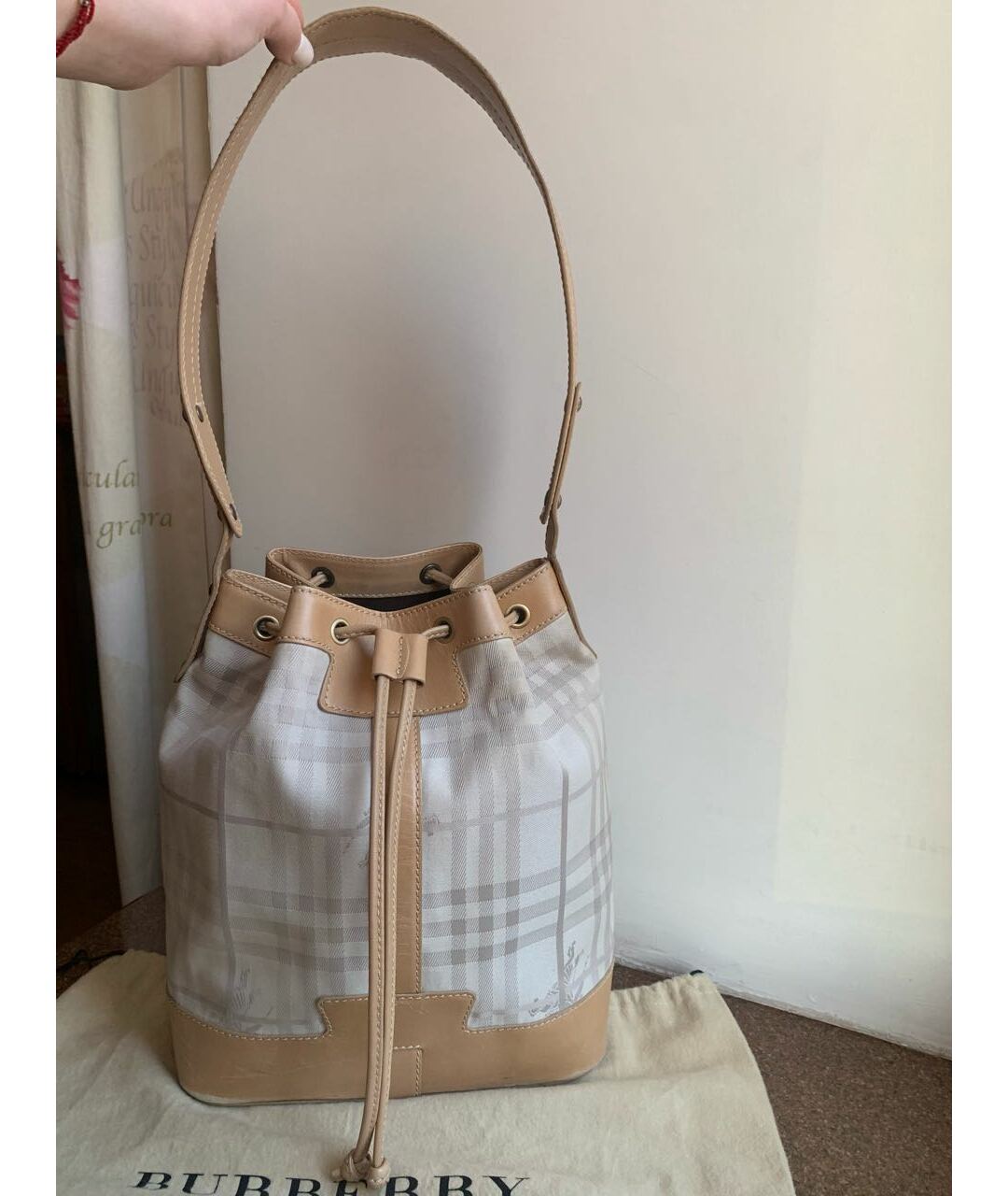 BURBERRY Бежевая кожаная сумка тоут, фото 9