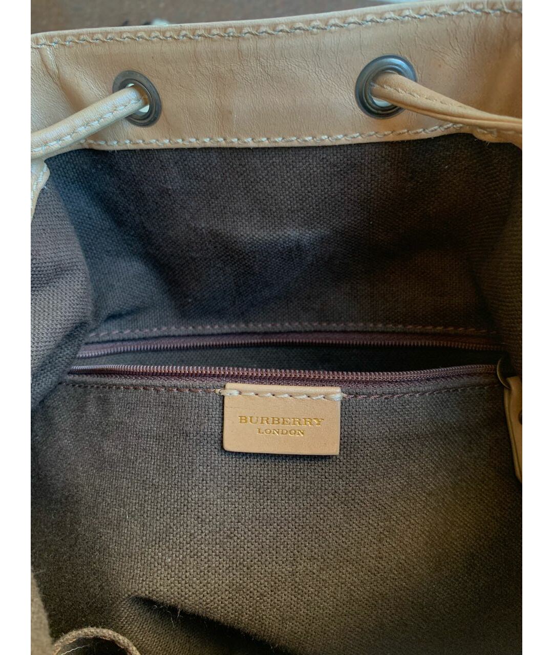 BURBERRY Бежевая кожаная сумка тоут, фото 7