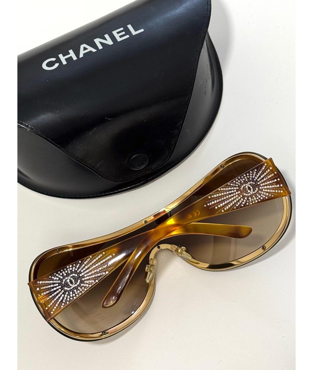 CHANEL Коричневые пластиковые солнцезащитные очки, фото 3