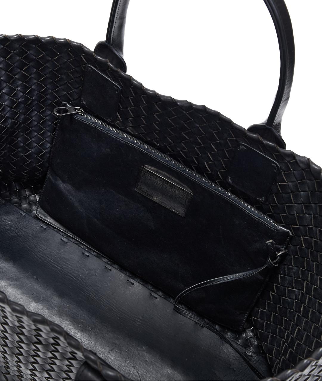 BOTTEGA VENETA Черная кожаная сумка тоут, фото 5