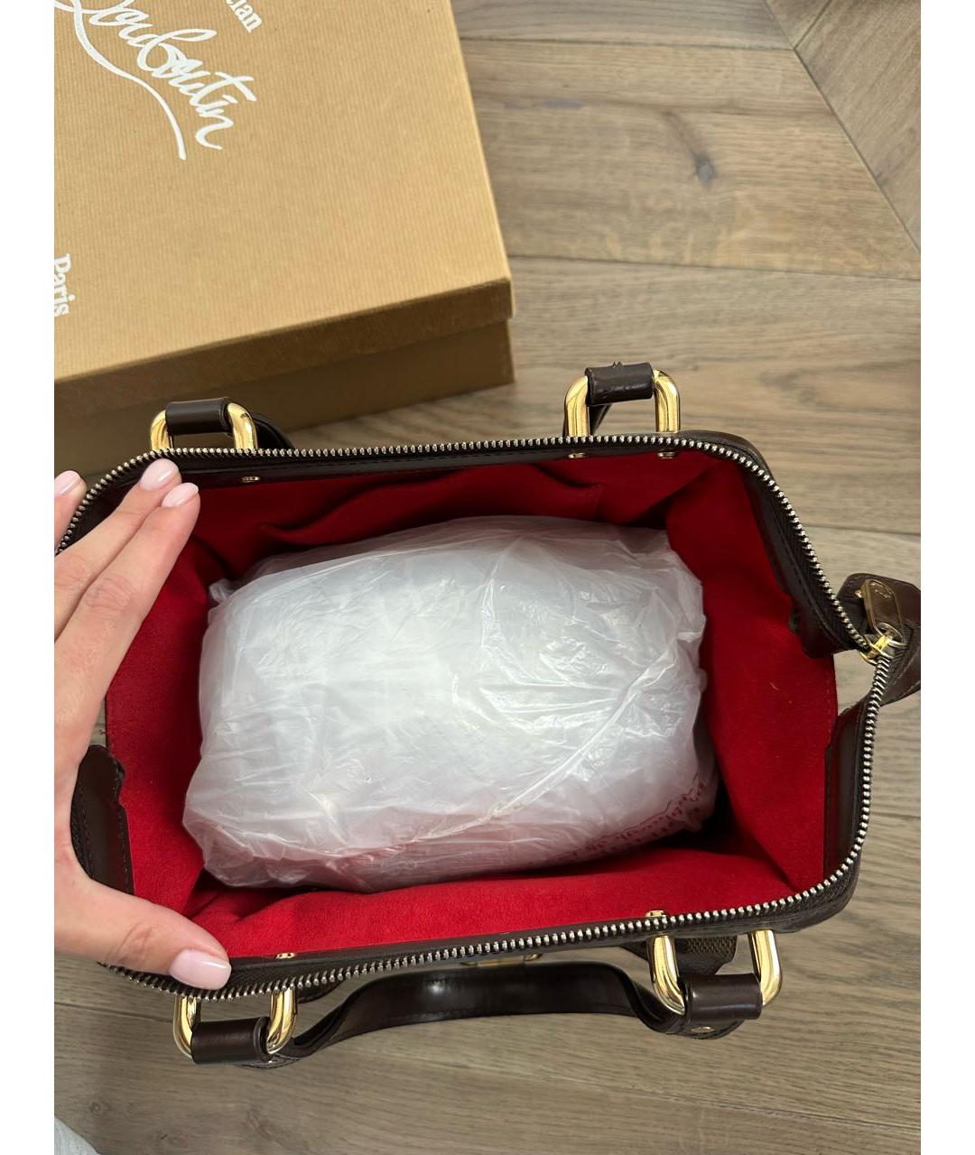 LOUIS VUITTON Коричневая кожаная сумка с короткими ручками, фото 4