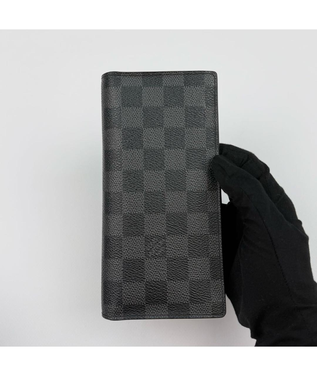 LOUIS VUITTON Антрацитовый кожаный кошелек, фото 2
