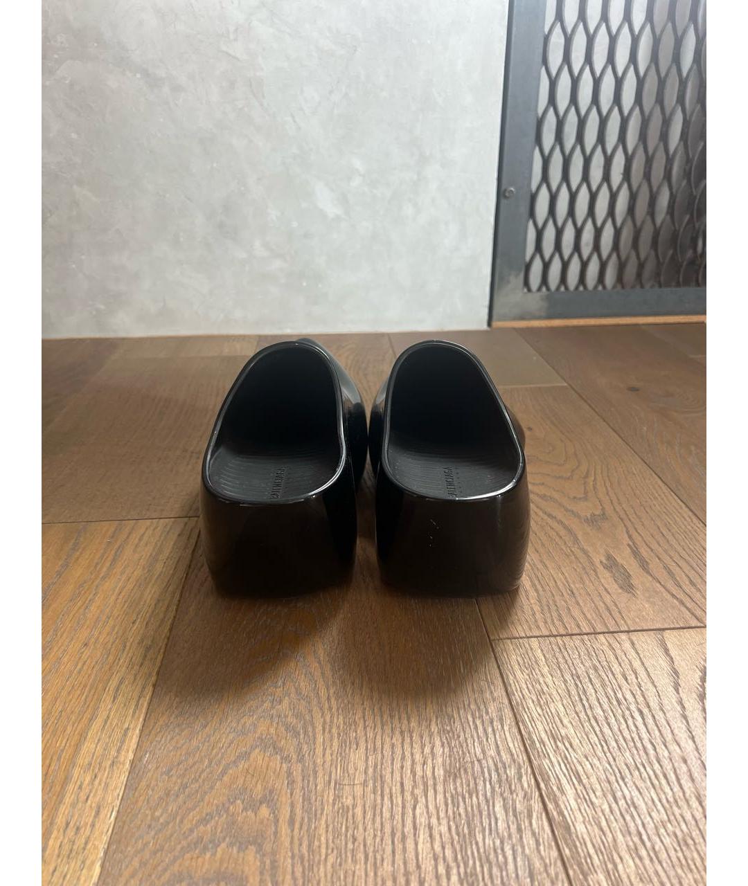 BALENCIAGA Черные резиновые сабо, фото 4