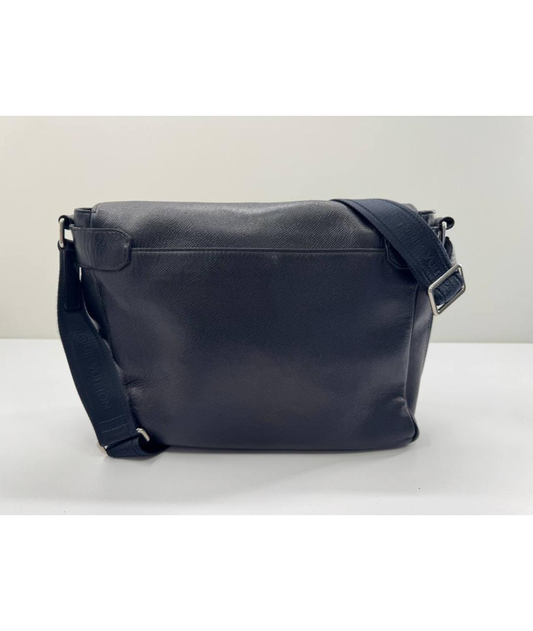 LOUIS VUITTON Черная кожаная сумка на плечо, фото 6