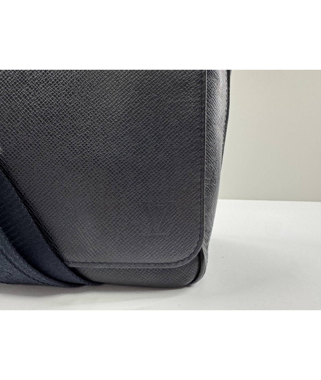 LOUIS VUITTON Черная кожаная сумка на плечо, фото 3