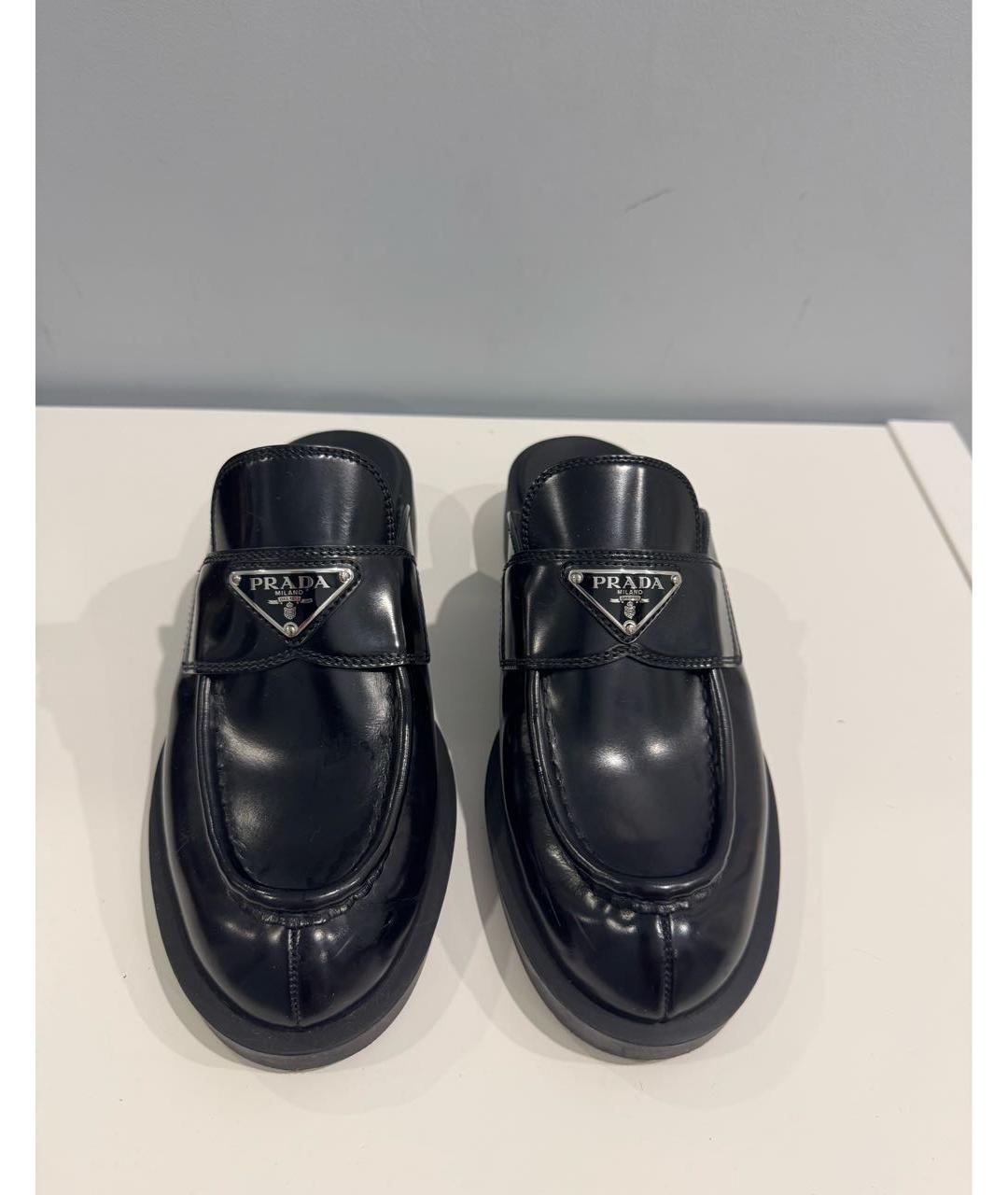 PRADA Черные мюли из лакированной кожи, фото 2