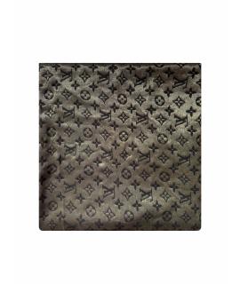 LOUIS VUITTON Платок