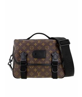 LOUIS VUITTON Дорожная и спортивная сумка
