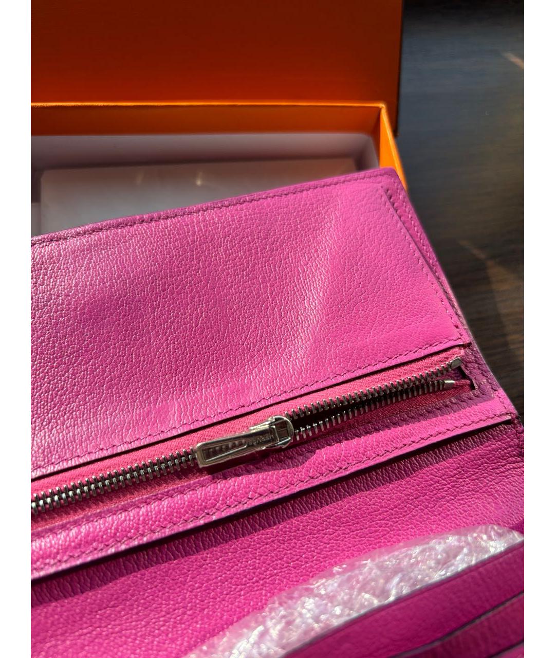 HERMES Розовый кошелек из экзотической кожи, фото 5