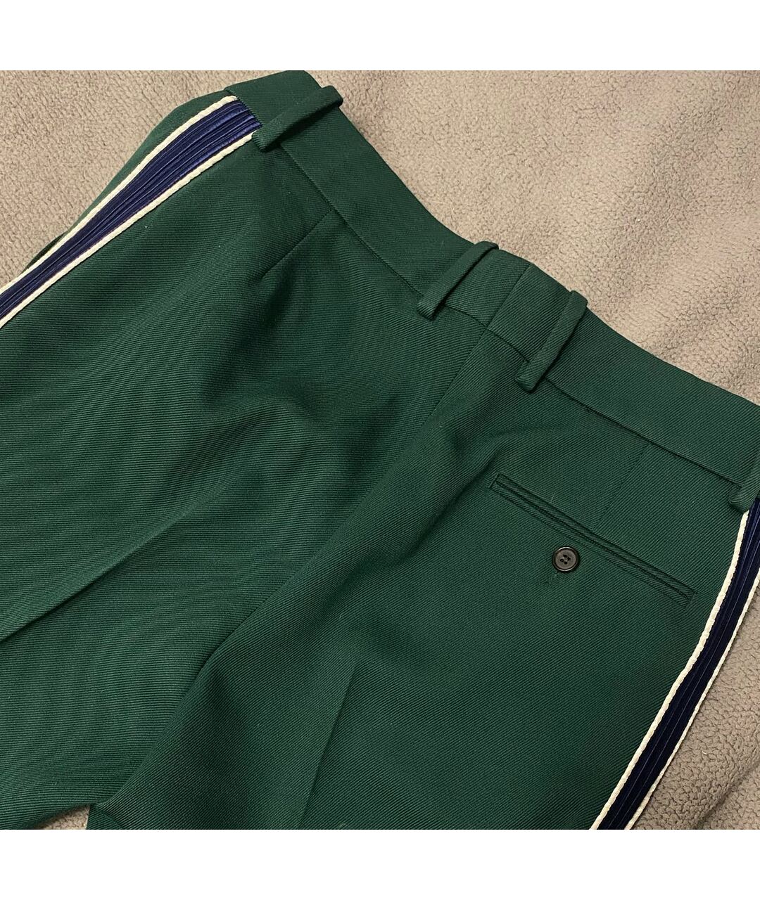 CALVIN KLEIN 205W39NYC Зеленые шерстяные прямые брюки, фото 3