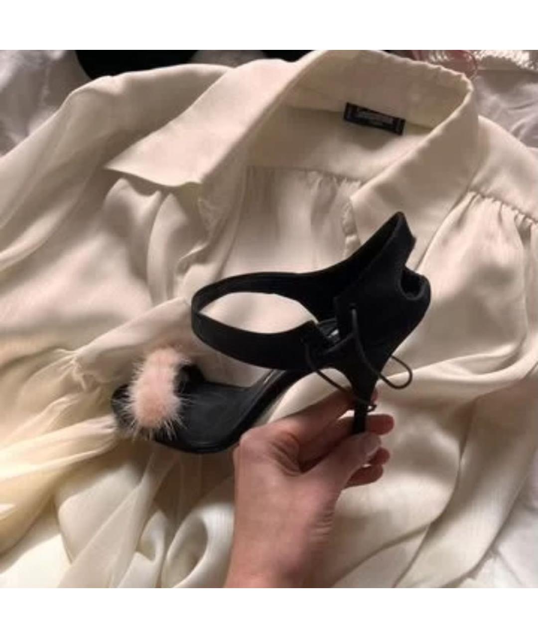MANOLO BLAHNIK Черные текстильные босоножки, фото 2