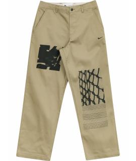 NIKE Повседневные брюки