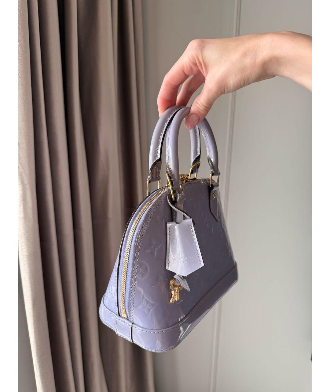 LOUIS VUITTON Фиолетовая сумка с короткими ручками из лакированной кожи, фото 2