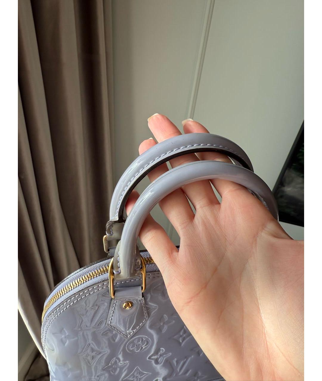 LOUIS VUITTON Фиолетовая сумка с короткими ручками из лакированной кожи, фото 6