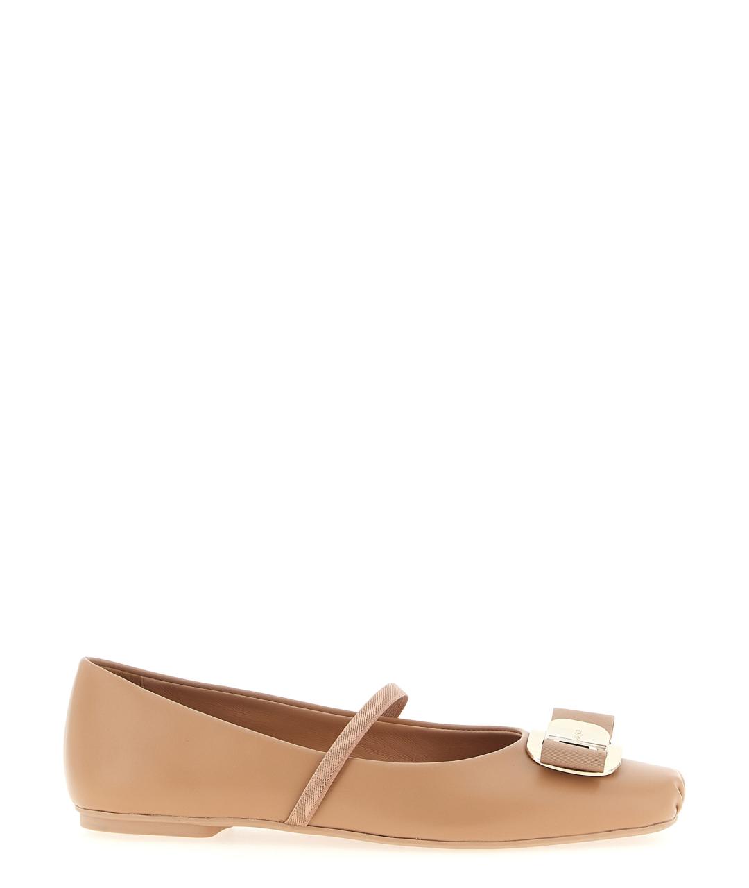 FERRAGAMO Бежевые кожаные балетки, фото 1