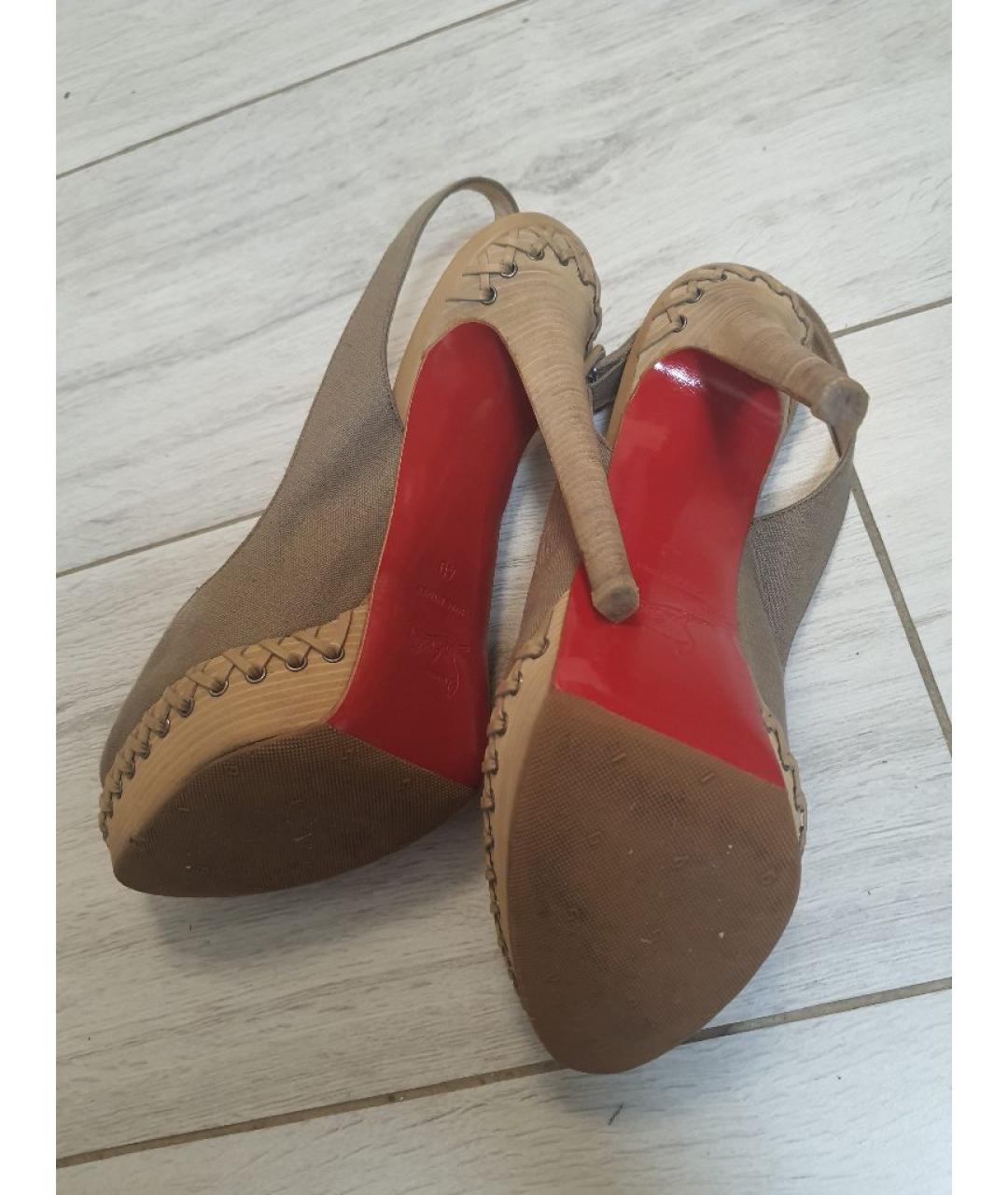 CHRISTIAN LOUBOUTIN Бежевые босоножки, фото 6