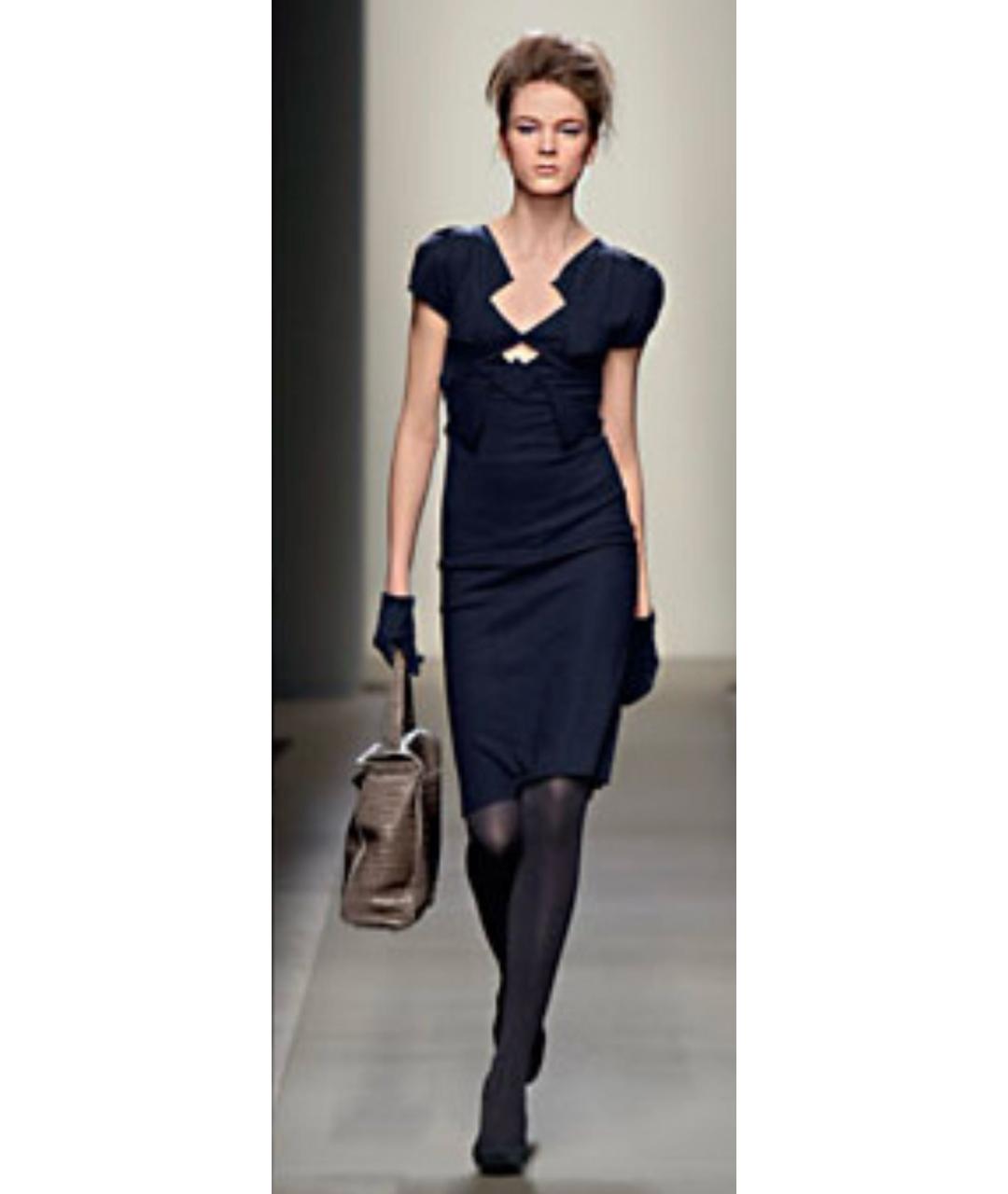 BOTTEGA VENETA Темно-синее шерстяное коктейльное платье, фото 2