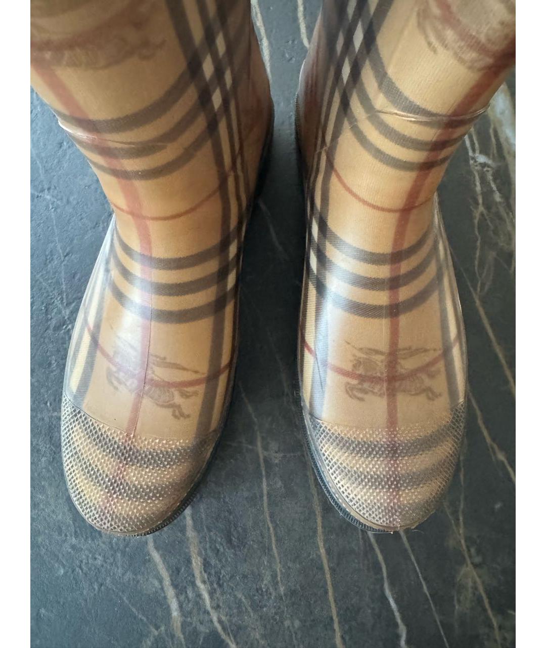 BURBERRY Коричневые резиновые сапоги, фото 3
