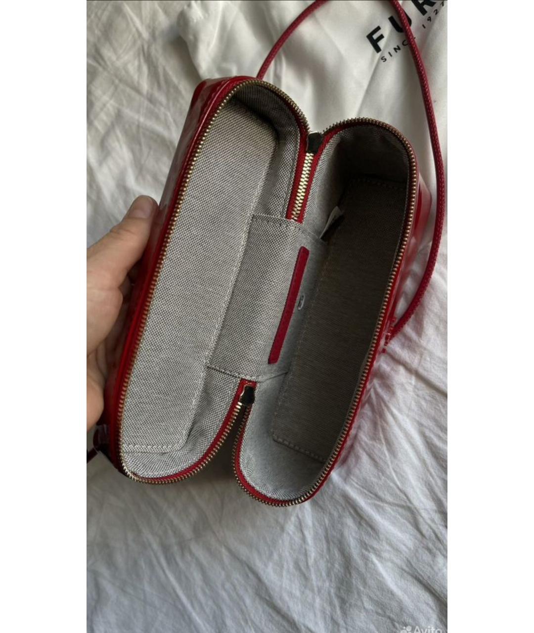 FURLA Красная сумка с короткими ручками из лакированной кожи, фото 4