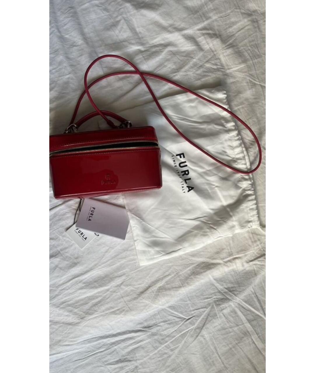 FURLA Красная сумка с короткими ручками из лакированной кожи, фото 6