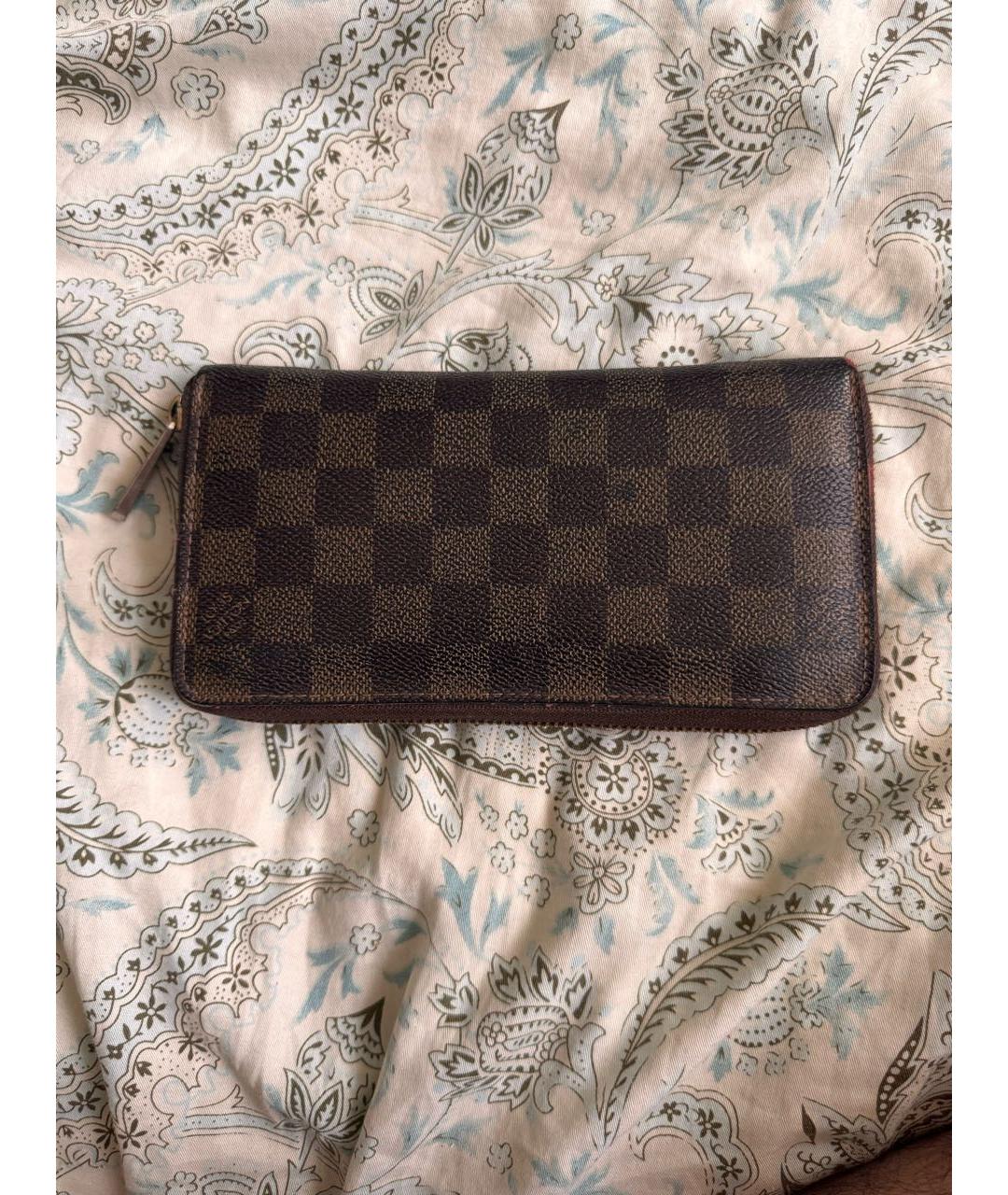 LOUIS VUITTON Коричневый кошелек, фото 2