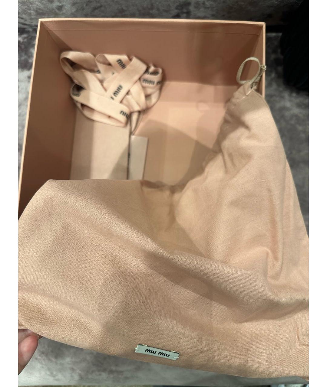 MIU MIU Черная кожаная сумка с короткими ручками, фото 5