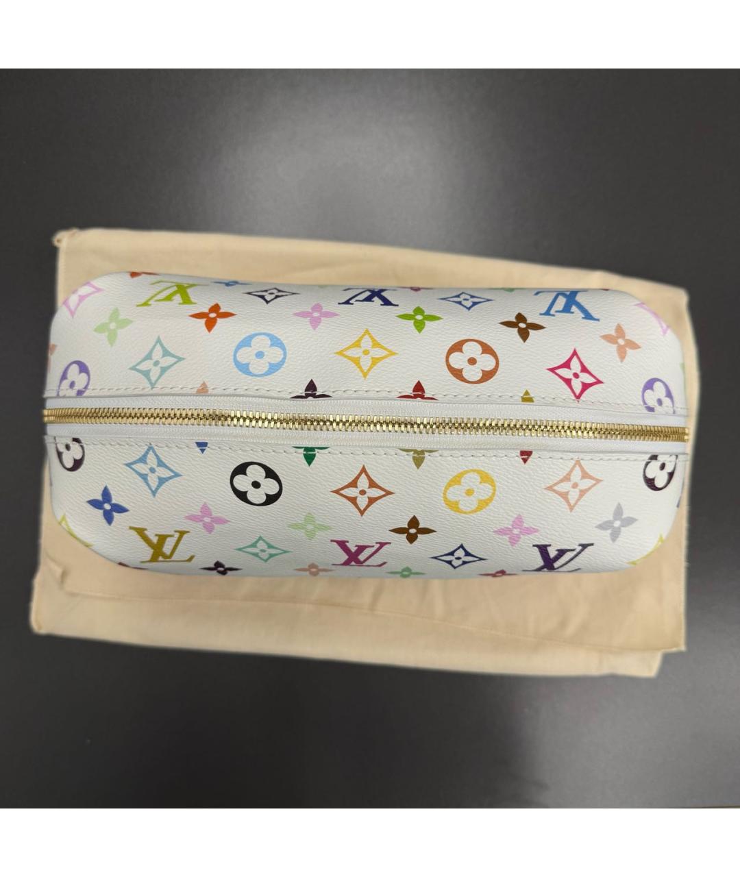 LOUIS VUITTON Белая косметичка, фото 3