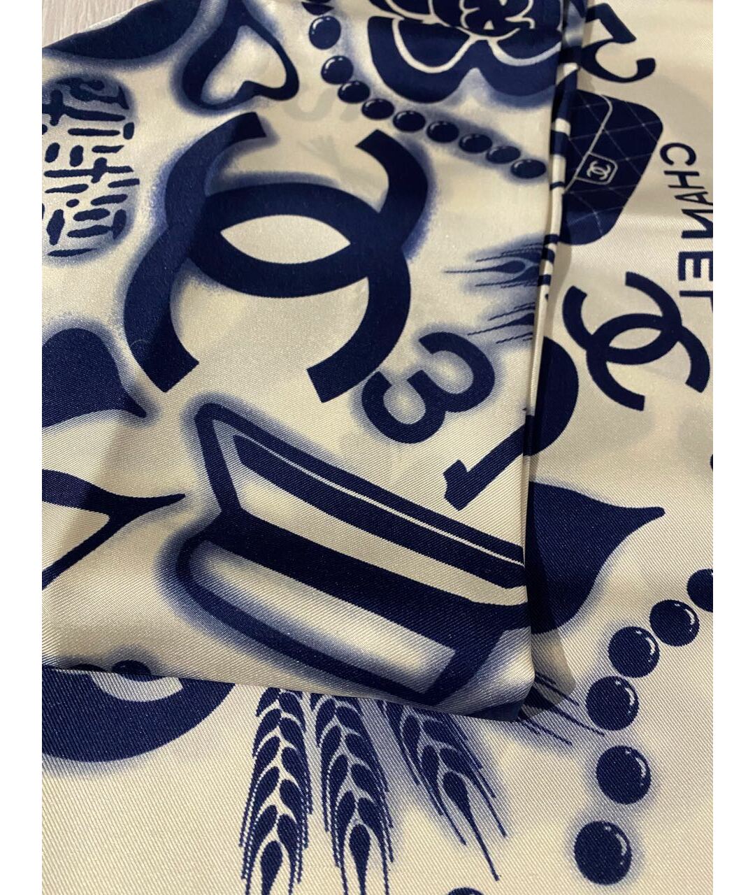 CHANEL Белый шелковый шарф, фото 4