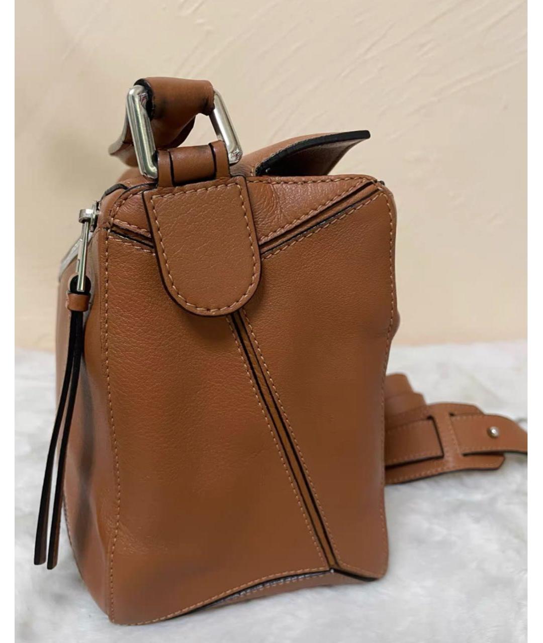 LOEWE Коралловая кожаная сумка с короткими ручками, фото 3