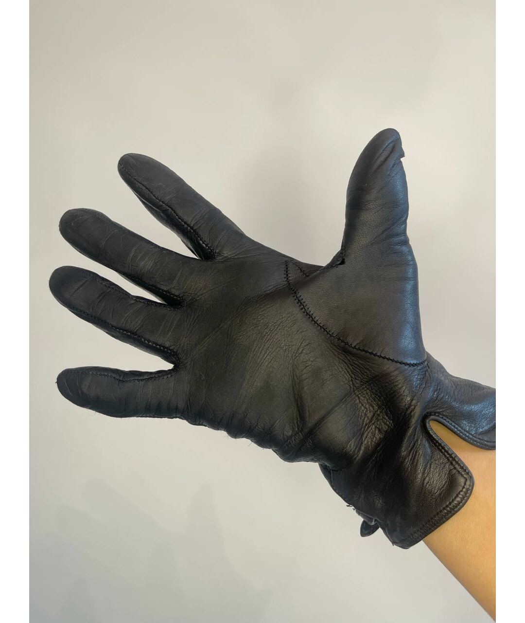 PRADA Черные кожаные перчатки, фото 6