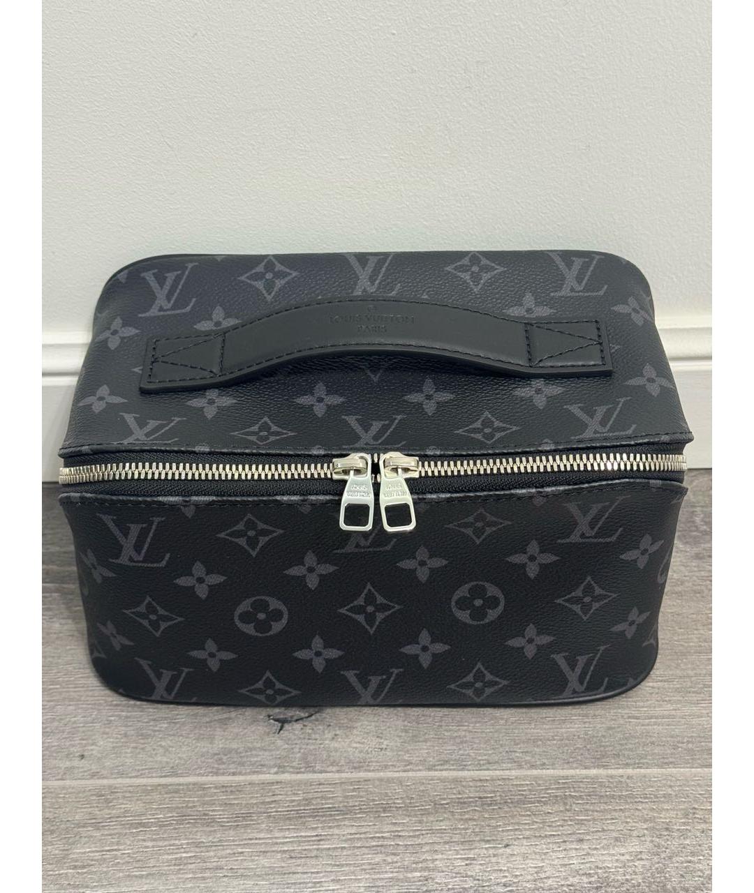 LOUIS VUITTON Черная барсетка, фото 8