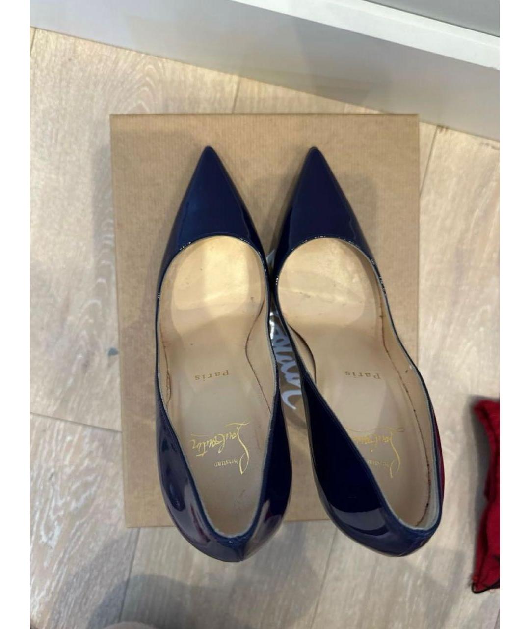 CHRISTIAN LOUBOUTIN Темно-синие туфли из лакированной кожи, фото 3