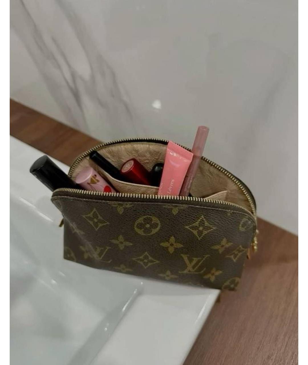 LOUIS VUITTON Косметичка, фото 4