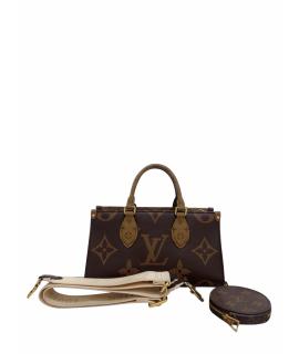 LOUIS VUITTON Сумка через плечо